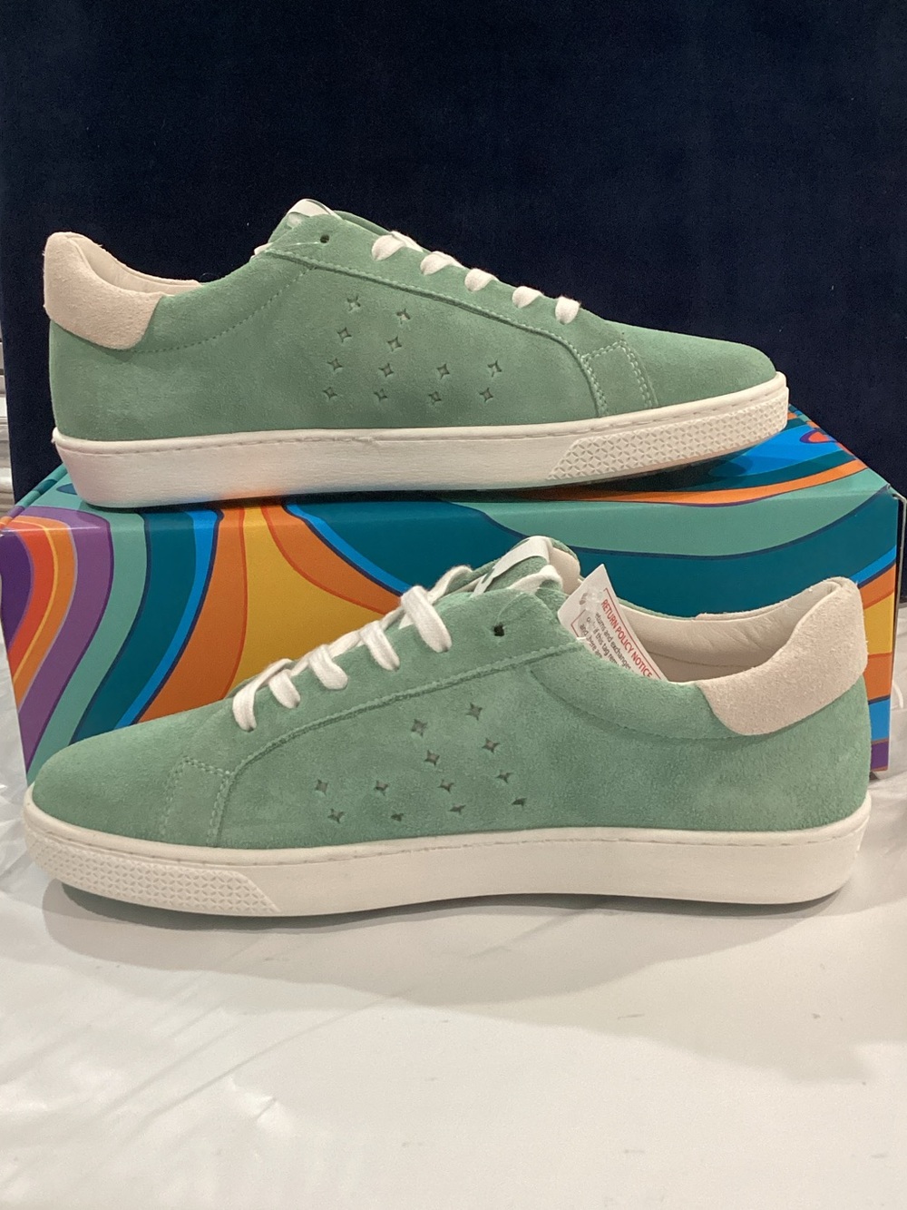 LAZO Halo Fluorite Green Suede Sneakers Women’s 8 Made in Portugal NIB
